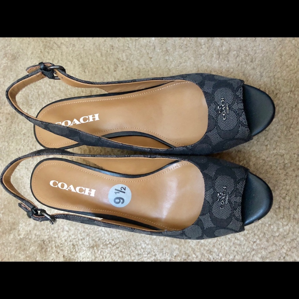 ‼️Coach Sandals‼️ NO TAGS/STICKERS